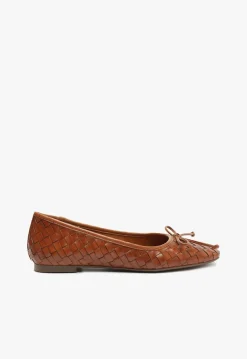 New Schutz Arissa Leather Ballet Flat Honey Peach