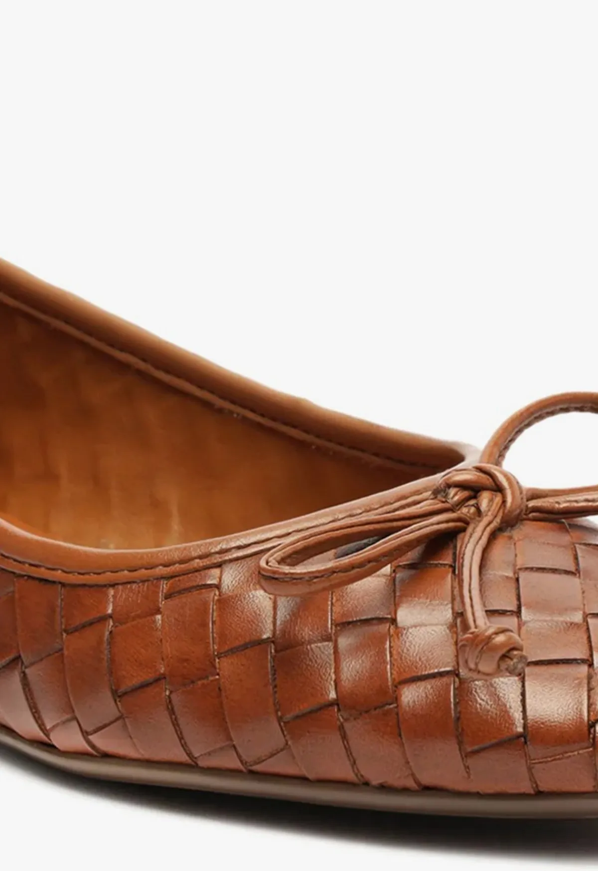 New Schutz Arissa Leather Ballet Flat Honey Peach