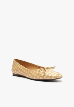 Outlet Schutz Arissa Woven Leather Flat Beige