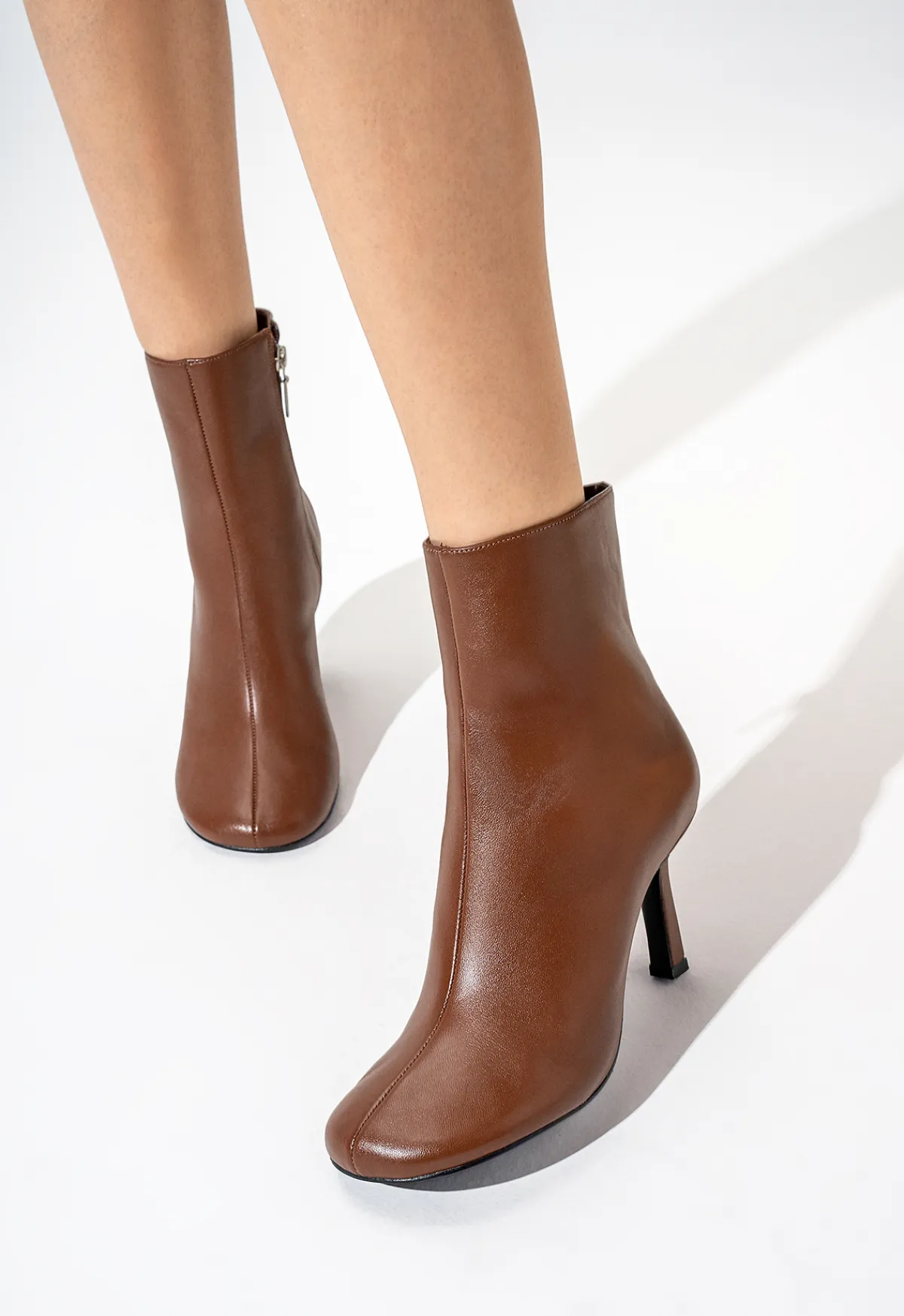 Clearance Schutz Brielle Leather Bootie Brown