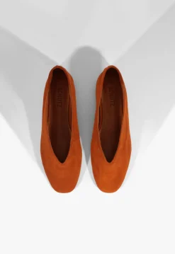 Fashion Schutz Courtney Suede Flat Brown