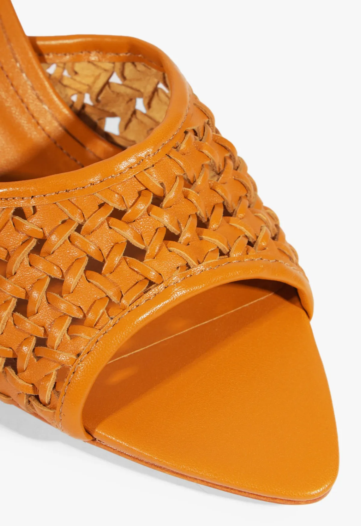Fashion Schutz Elodie Braided Sandal Inca Gold