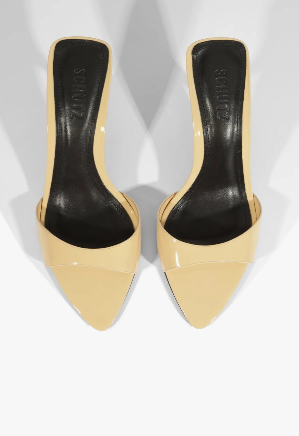 Fashion Schutz Elodie Patent Sandal Beige
