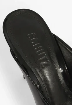 Hot Schutz Geraldine Patent Pump Black