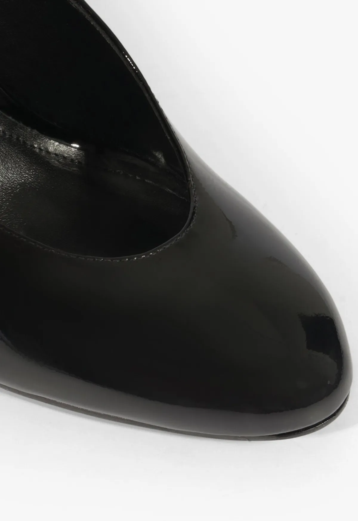 Hot Schutz Geraldine Patent Pump Black