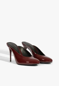 Outlet Schutz Geraldine Patent Pump Red