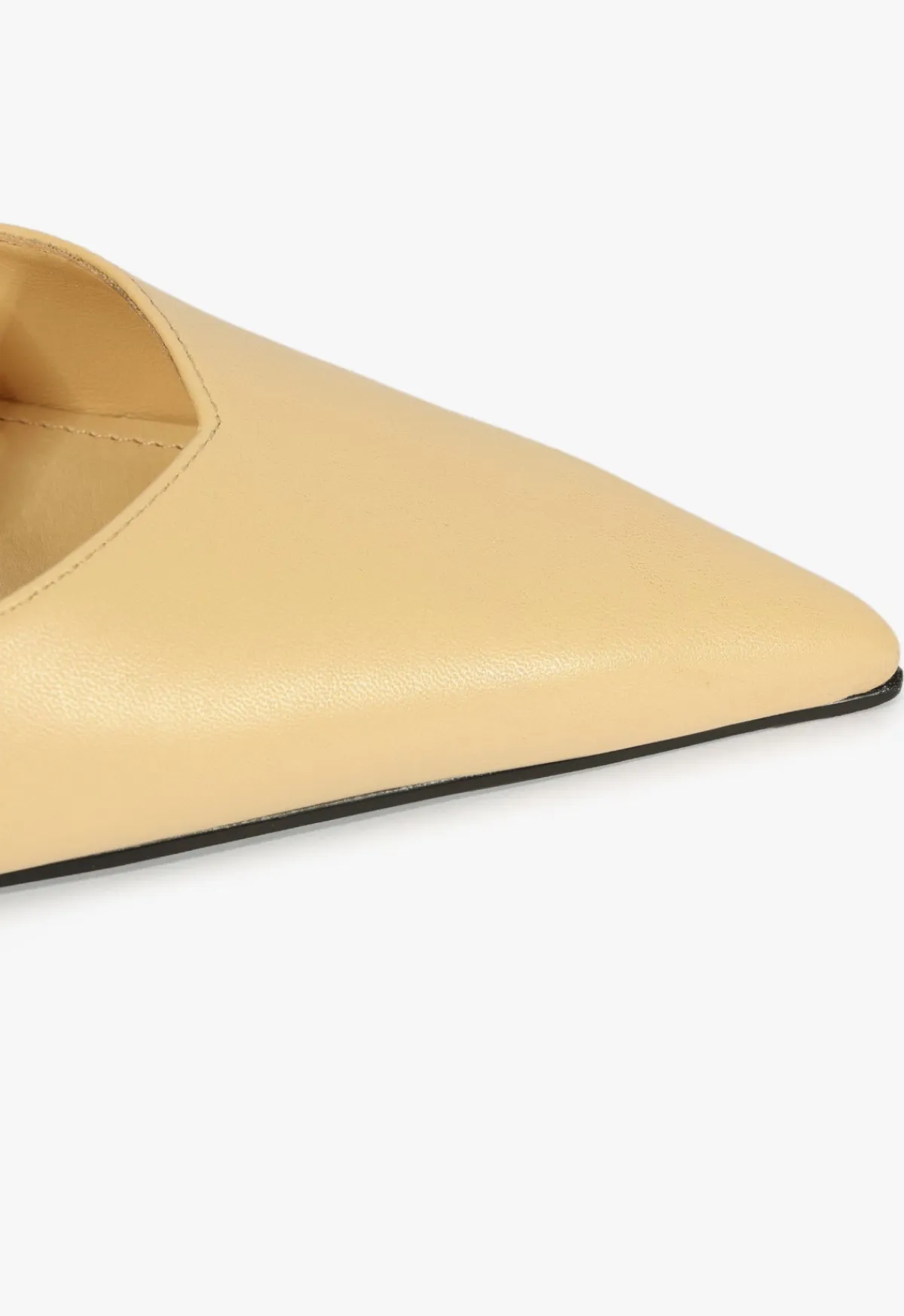 Best Schutz Lexi High Sculptural Pump Beige