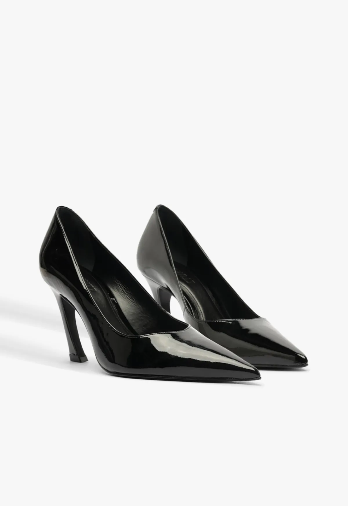 Best Schutz Lexi Lo Patent Pump Black