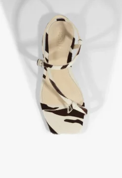 New Schutz Lisa Animal Print Leather Flat Sandal Off Brown