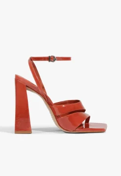 Best Schutz Madeline Sandal Caiena Red