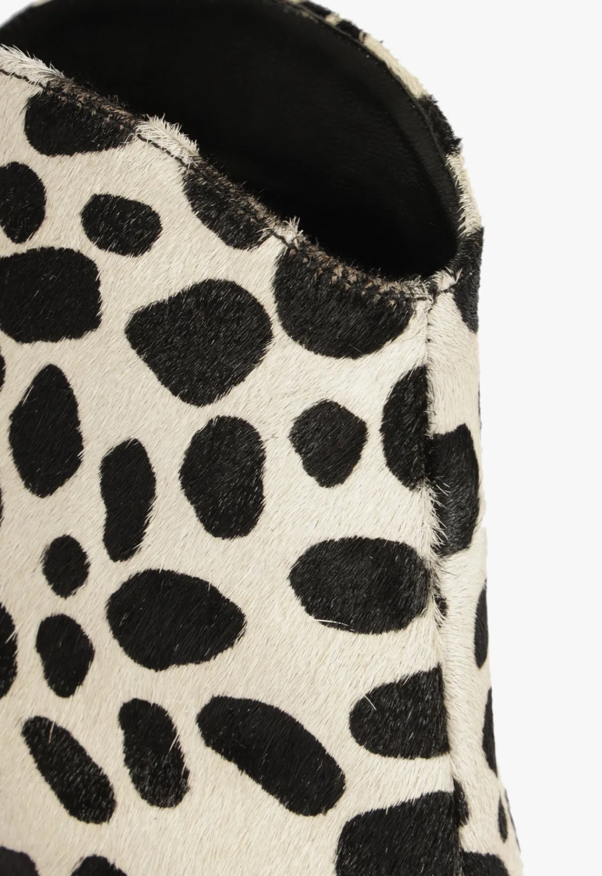 Outlet Schutz Maryann Curve Hair Calf Bootie White