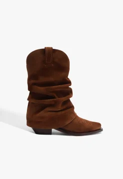 New Schutz Zachy Cloak Suede Boot Brown